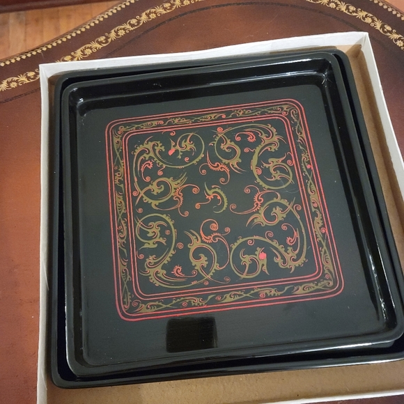 Chinese Lacquerware Trays Set Of 2 Gift Boxed - Picture 6 of 9